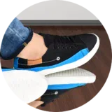 How to Buy Canvas Shoes for Men – Stylish, Lightweight & Comfortable Sneakers